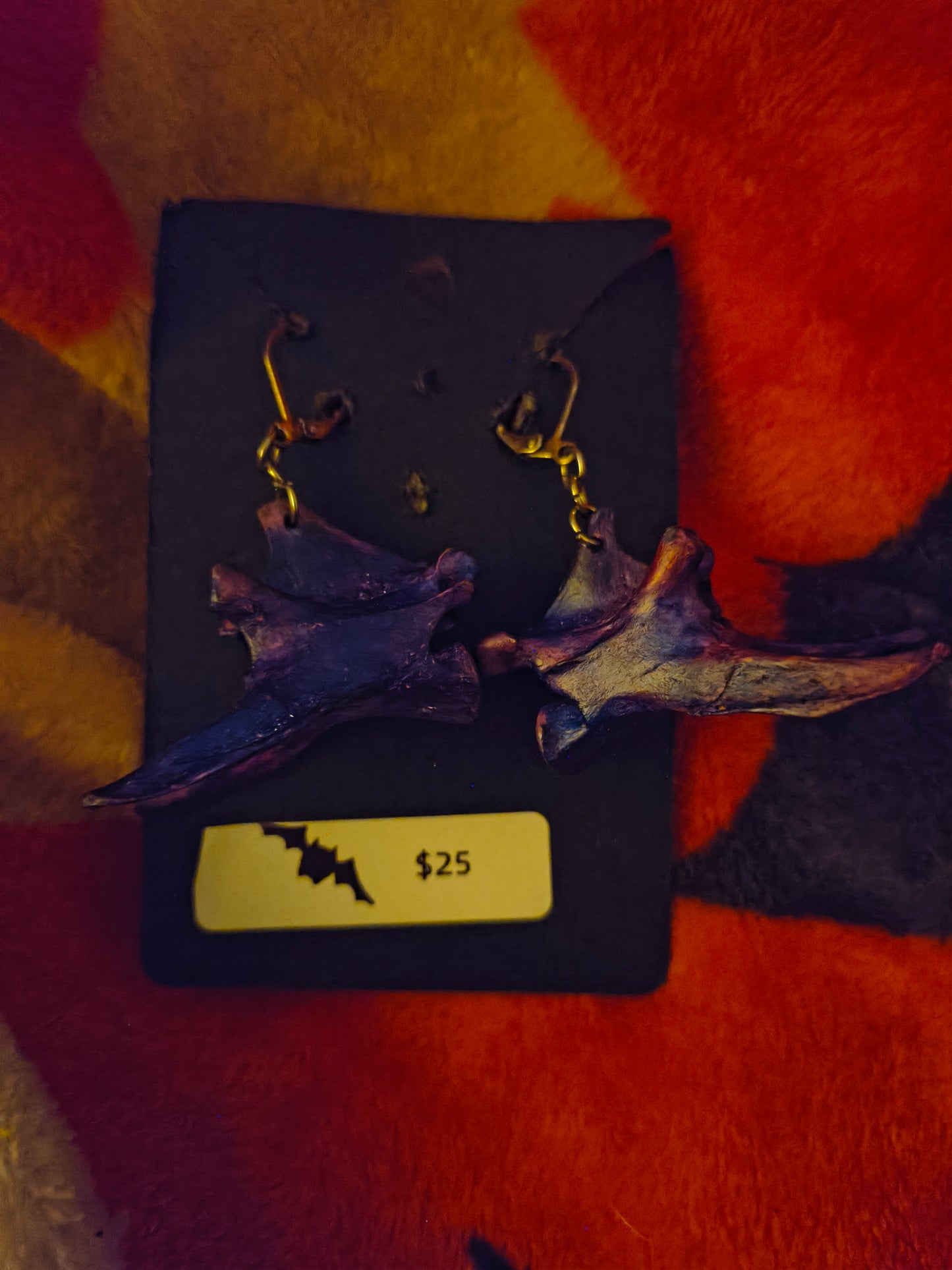 Deer dyed bones