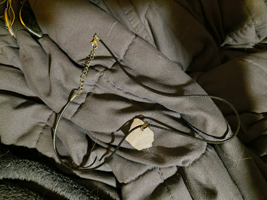 Raw quartz with cord chain