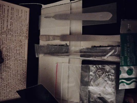 Antique surgery set