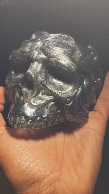 Resin skull holders