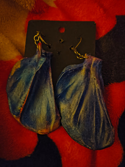 Dyed deer bones