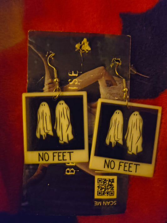 No feet