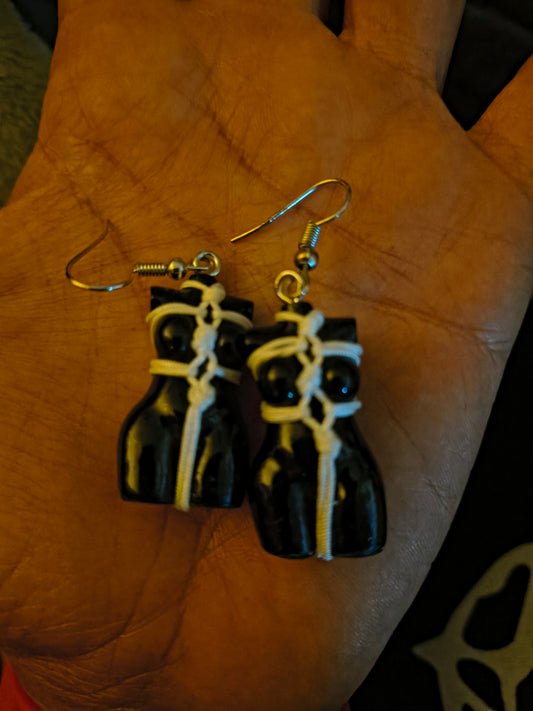 Shibari earrings